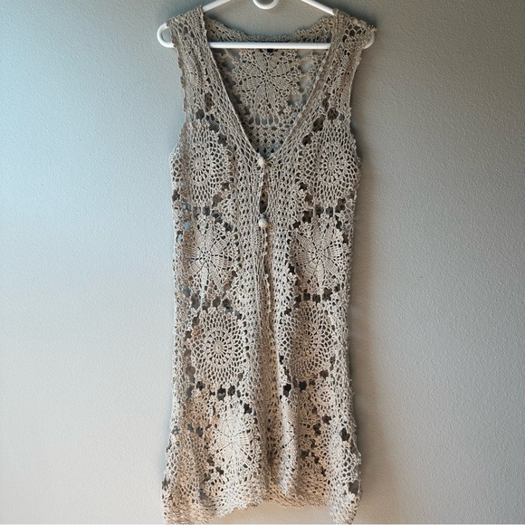 Jasmine KC Tops - Jasmine KC vintage boho crochet tan sleeveless coverup
